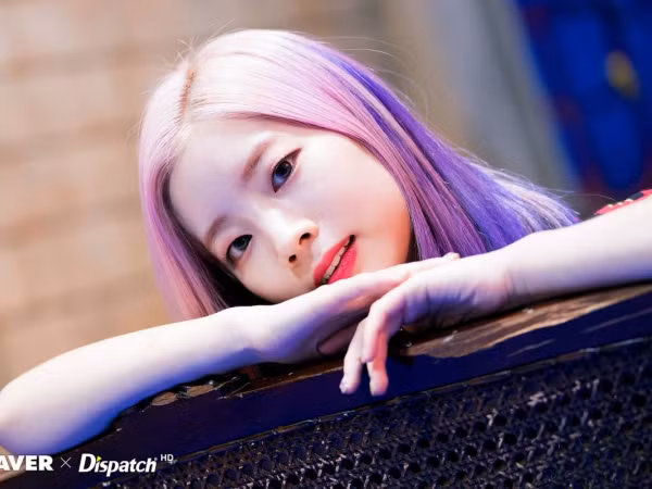 Sau BTS, đến TWICE bị cư dân mạng Nhật đòi "tẩy chay" vì một chiếc áo