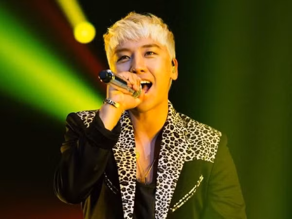 Khi vầng mặt trời đốt cháy giấc mộng đẹp thanh xuân, fan K-Pop còn lại gì để nhớ?