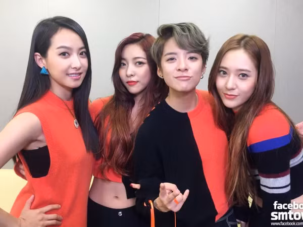 Krystal lên tiếng xin lỗi vì để khán giả đợi chờ quá lâu mà chưa thấy f(x) tái xuất