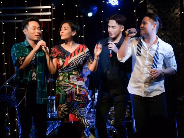 Thu Minh gọi Trúc Nhân là "niềm tự hào to lớn", lần đầu hát nhạc Bolero trong đêm nhạc riêng