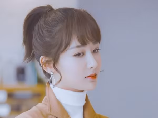 Lần đầu được làm tổng tài trên phim, Dương Tử gặp ngay lỗi trang điểm