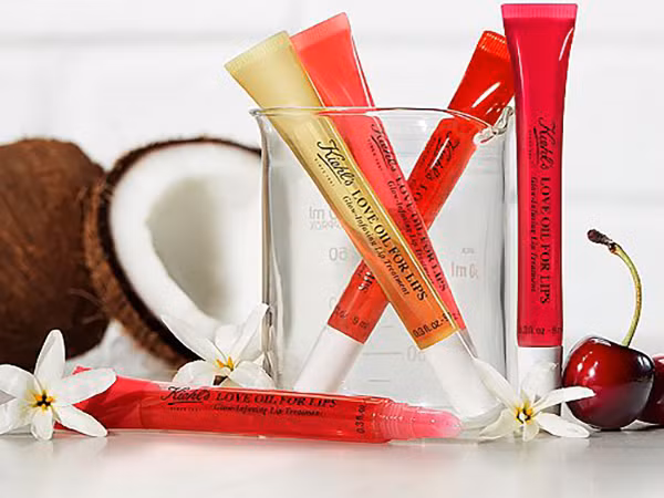 Kiehl’s tung sản phẩm dưỡng môi dạng dầu - vị cứu tinh của những nàng môi khô 