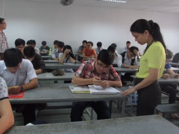 Kỳ thi THPT Quốc gia 2018: Cán bộ coi thi phải đăng ký chữ ký