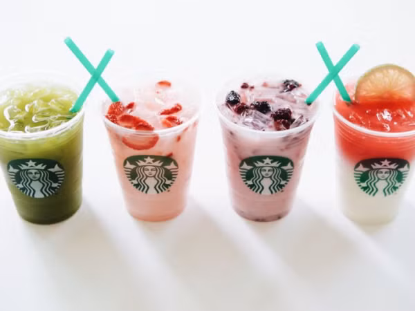 Bạn đã thử “Cốc tử tế” - Bộ sưu tập mùa Hè "không thể chối từ" của Starbucks chưa? 