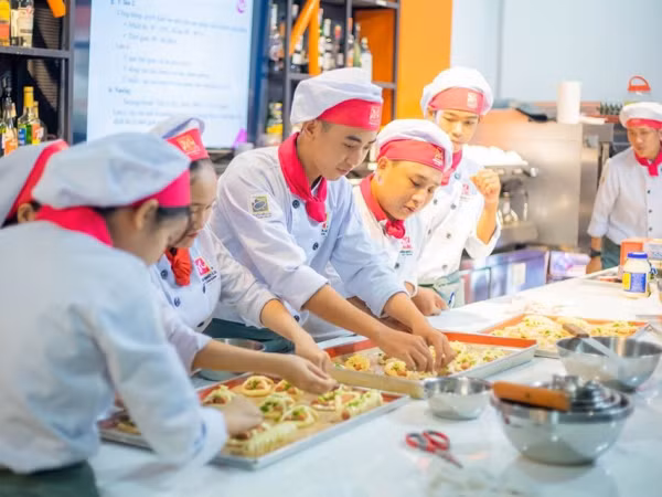 "Giải mã" xu hướng tuyển dụng nhân sự ngành nhà hàng - khách sạn thời đại 4.0
