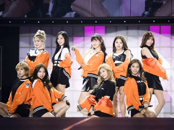 Những con số chứng minh đưa TWICE "Nhật tiến" là quyết định quá sáng suốt của JYP