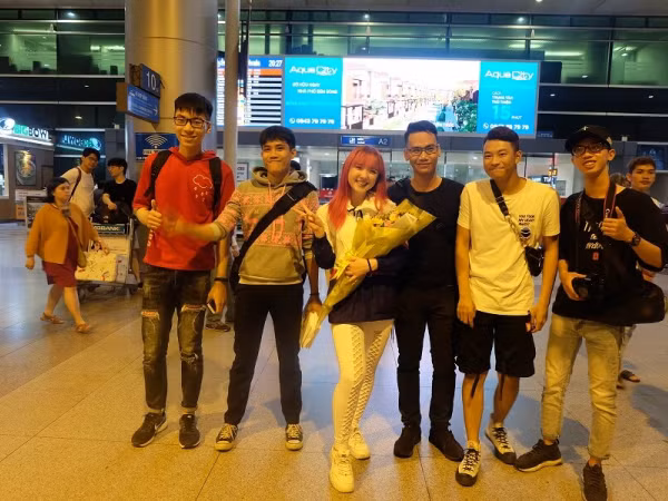 “Bông hồng lai” Thái Lan Jannine Weigel “hớp hồn” fan Việt bởi vẻ ngoài thân thiện, đáng yêu