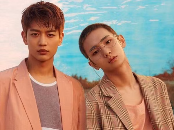 Minho (SHINee) tố cáo Key thích tặng quà cho tất cả mọi người, trừ Minho ra