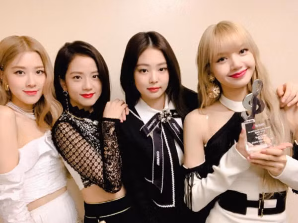 Chỉ một thông số này thôi đã cho thấy Black Pink đang nổi tiếng cỡ nào