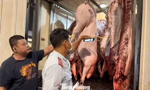 Vì sao thực phẩm bẩn vẫn ngang nhiên tồn tại?