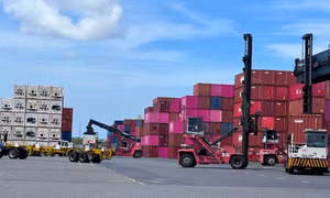 Đề xuất tái cấu trúc không gian logistics TPHCM theo mô hình ba lớp 