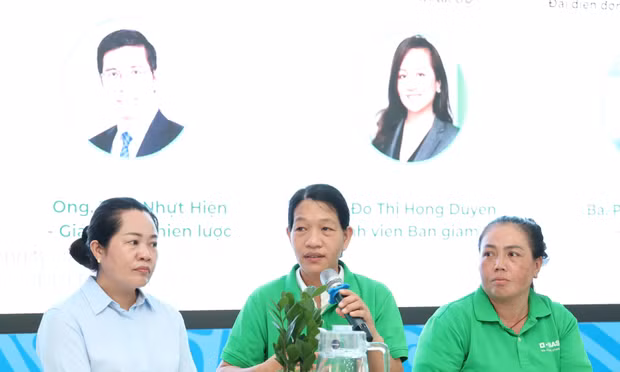 Chuyện 'lên đời' từ ve chai ở một xã ngoại ô TPHCM