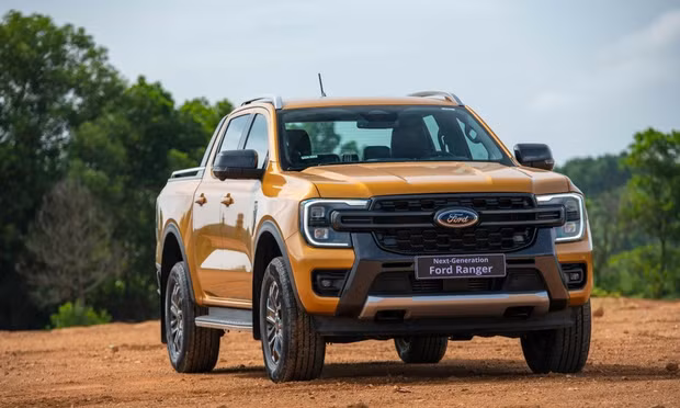 Ford Ranger tăng giá