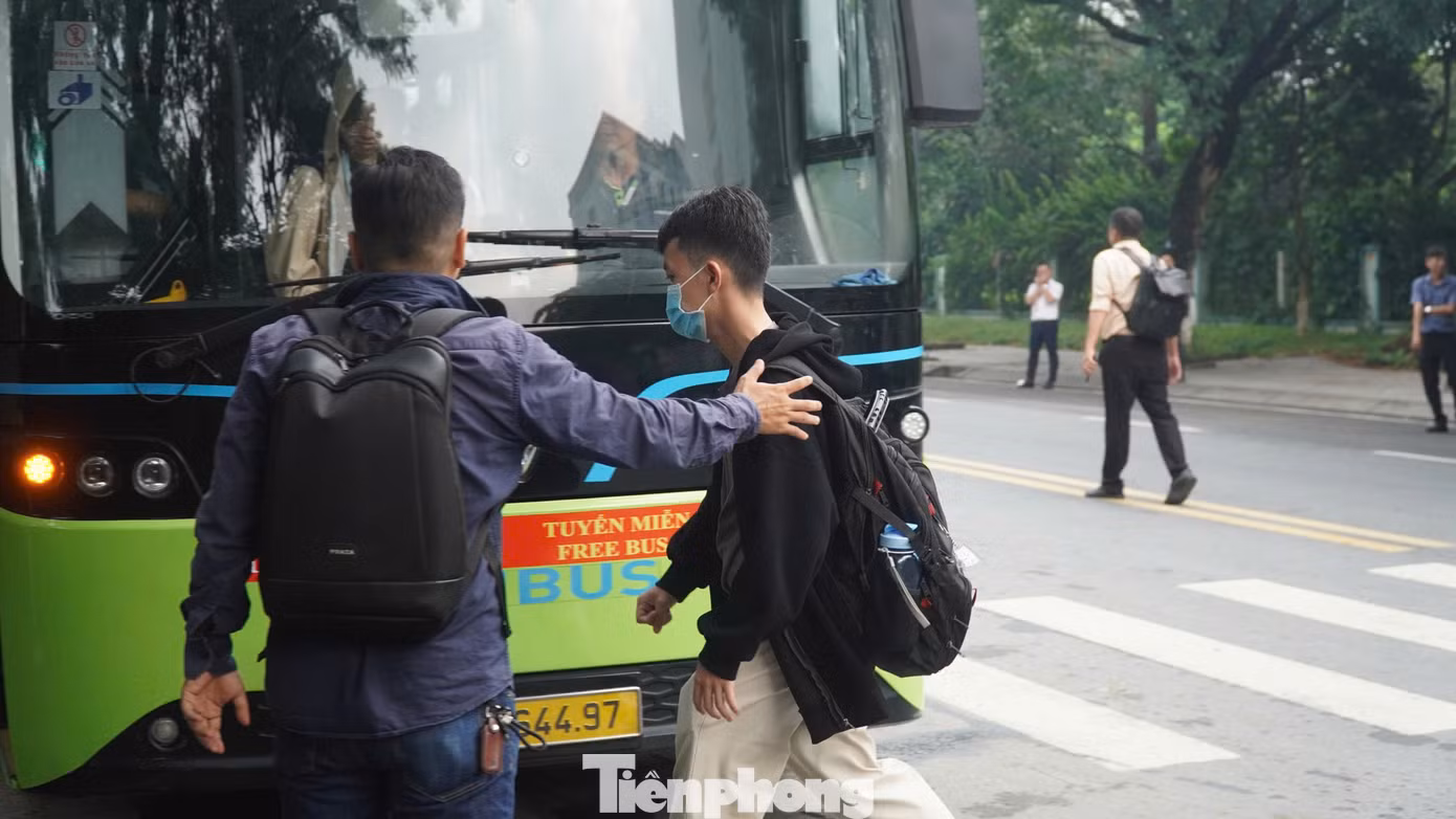 tp-bus-4.jpg