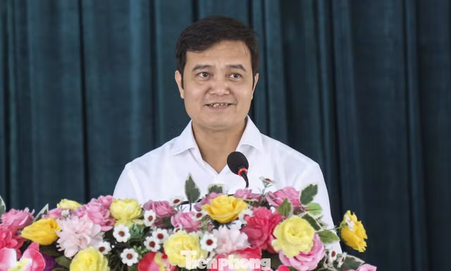 Cử tri Gia Lai đề nghị ứng cử viên quan tâm đầu tư cơ sở vật chất trường học, bệnh viện