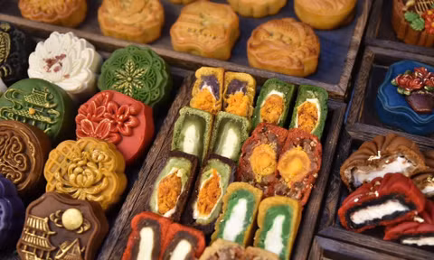 Bánh trung thu ‘nhà làm’ rộn ràng chợ mạng