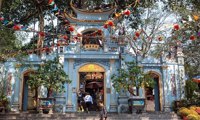 Lạng Sơn: Tham ô 6,2 tỷ đồng tiền công đức Đền Bắc Lệ, Phó chủ tịch xã cùng 13 người khác bị đề nghị truy tố