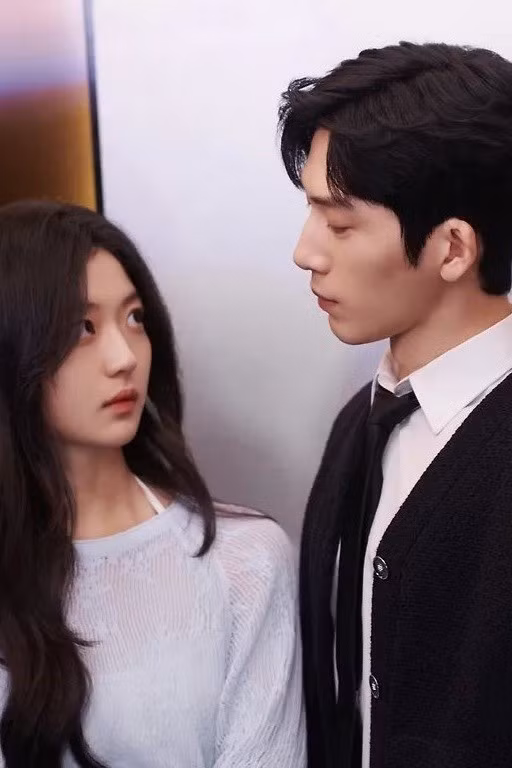 Đầu Xuân Tươi Sáng: Tỉnh Bách Nhiên khéo léo thế này khi tặng áo cho Tôn Thiên