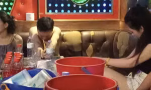 Triệt phá 'đại tiệc' ma tuý tại quán karaoke ở Hưng Yên