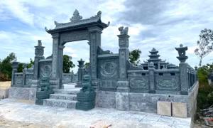 Xôn xao lăng mộ 'khủng' xuất hiện trên khu đất trồng cây lâu năm ở Nghệ An
