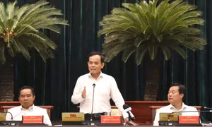 Bí thư Thành ủy TPHCM: Kinh tế - xã hội, quốc phòng - an ninh đạt kết quả 'chưa từng có' 