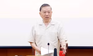 Bộ Chính trị yêu cầu tăng cường kỷ luật phát ngôn, văn hoá ứng xử của cán bộ, đảng viên trên không gian mạng