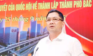 Bí thư Thành ủy Bắc Ninh Nguyễn Hồng Thái phát biểu tại hội nghị. Ảnh: Nguyễn Thắng.