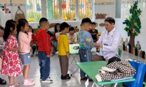 Lâm Đồng có 2 trẻ tử vong do bệnh tay chân miệng