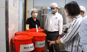 Phát hiện hơn 5700 cơ sở vi phạm an toàn thực phẩm trong 1 tháng kiểm tra liên ngành