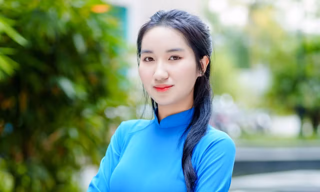 Nữ sinh tài chính và hành trình từ học sinh giỏi Toán đến gương mặt sinh viên tiêu biểu
