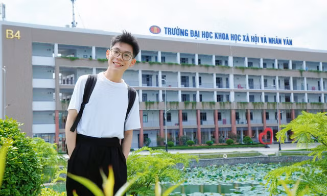 Từ giảng đường Báo chí đến hành trình vừa viết báo, vừa quản trị sự kiện của nam sinh quê An Giang