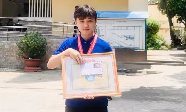 Từ ‘Hạt giống tài năng’ đến hành trình theo đuổi trí tuệ nhân tạo của nam sinh USTH 
