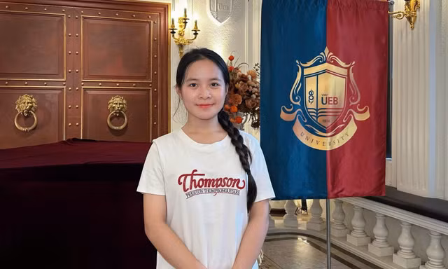 Nữ sinh Ninh Bình lựa chọn tự học theo cách riêng, trở thành thủ khoa ngành Quản trị Kinh doanh 