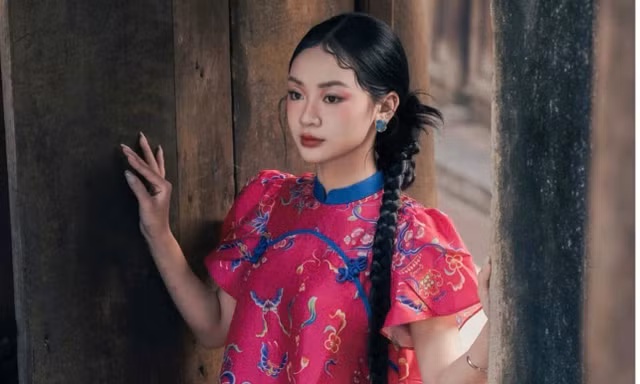 Nữ sinh 10X và đôi mắt ‘hai màu’ kỳ lạ