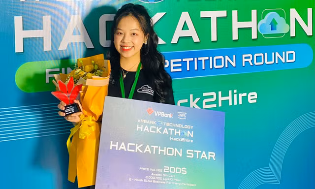 Bùi Hồ Ngọc Hân: Nữ sinh Công nghệ thông tin chinh phục giải Star Award tại VPBank Hackathon - Senior Track 2025