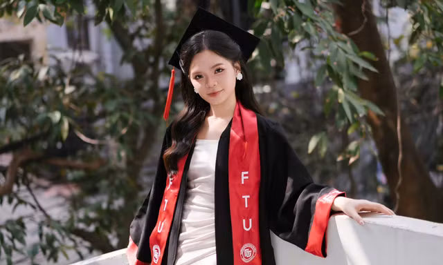 Nữ thủ khoa Ngoại thương GPA 3.98/4.0 mang đam mê nghiên cứu vào dự án tiếng Anh cho học sinh khiếm thị