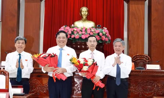 Ông Nguyễn Thanh Nhàn làm Chủ tịch UBND tỉnh Đồng Tháp