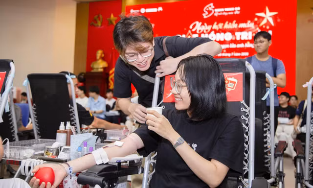 Giọt hồng tri ân: Khi lòng biết ơn được viết tiếp bằng những món quà sự sống