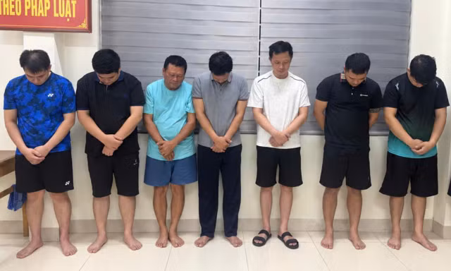 Phát hiện đường dây làm giả 1500 văn bằng, chứng chỉ có sự tiếp tay của 2 giảng viên đại học