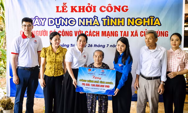 Khởi công Nhà nhân ái, trao công trình ‘Ánh sáng tri ân’ tại Quảng Trị 