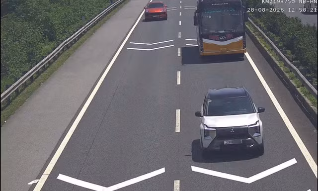 Cục CSGT: Tập trung xử lý xe kinh doanh vận tải vi phạm khoảng cách tối thiểu