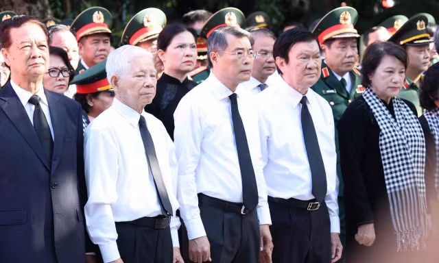  Lễ viếng, truy điệu và an táng 731 hài cốt liệt sĩ được tìm thấy tại Công viên Lê Thị Riêng