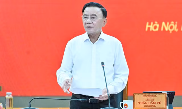 Quy định mới về chế độ báo cáo Bộ Chính trị, Ban Bí thư, lãnh đạo chủ chốt