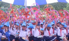 Ánh trăng vùng cao: Niềm vui về sau mưa lũ