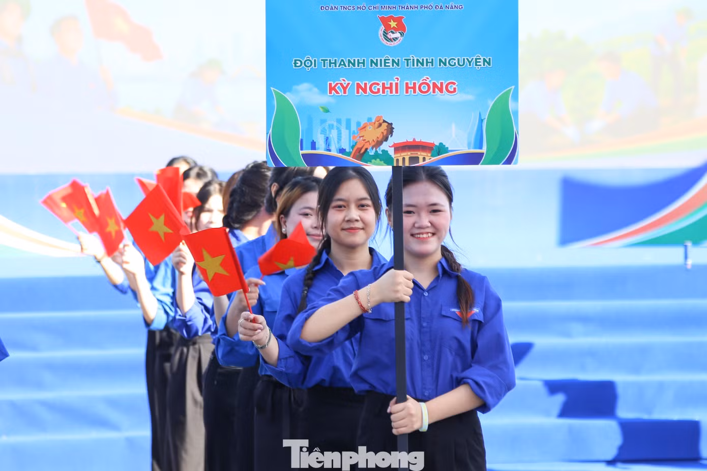 tp-tu-doan-chu-nhat-xanh-6.jpg