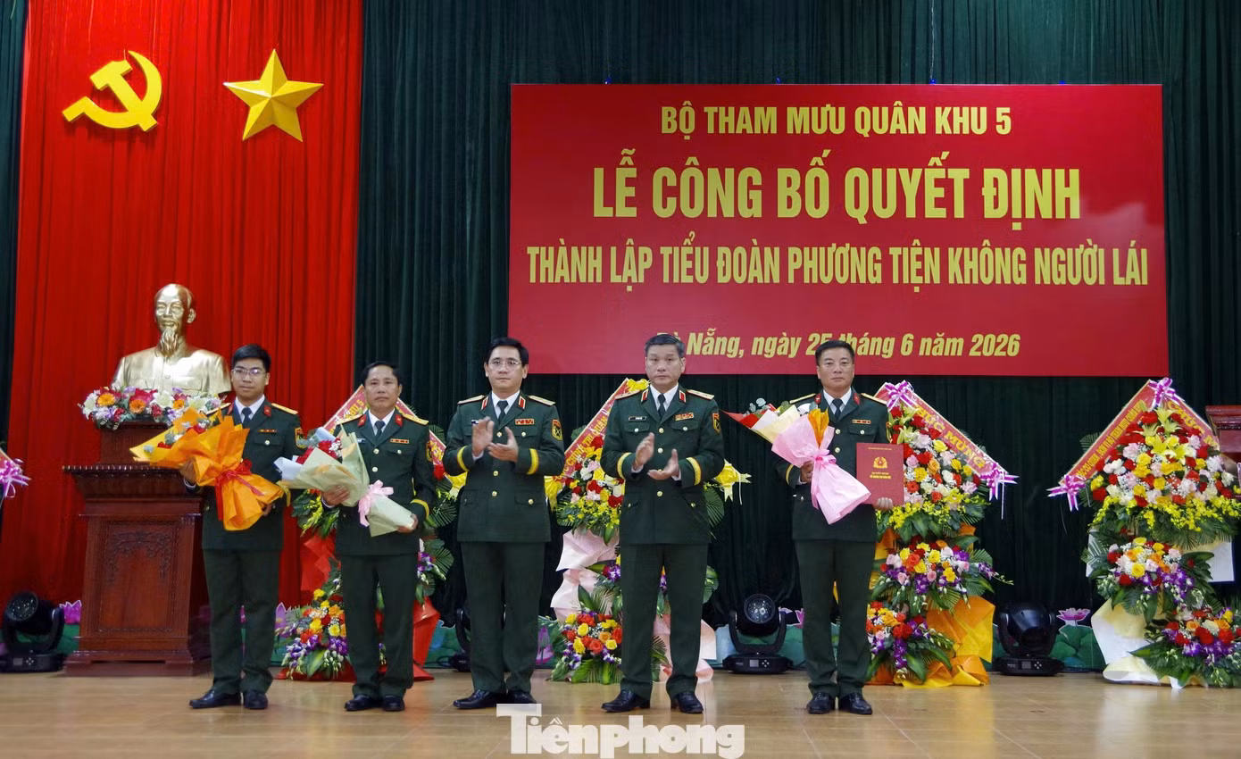 tp-tieu-doan-phuong-tien-ko-nguoi-lai-1.jpg