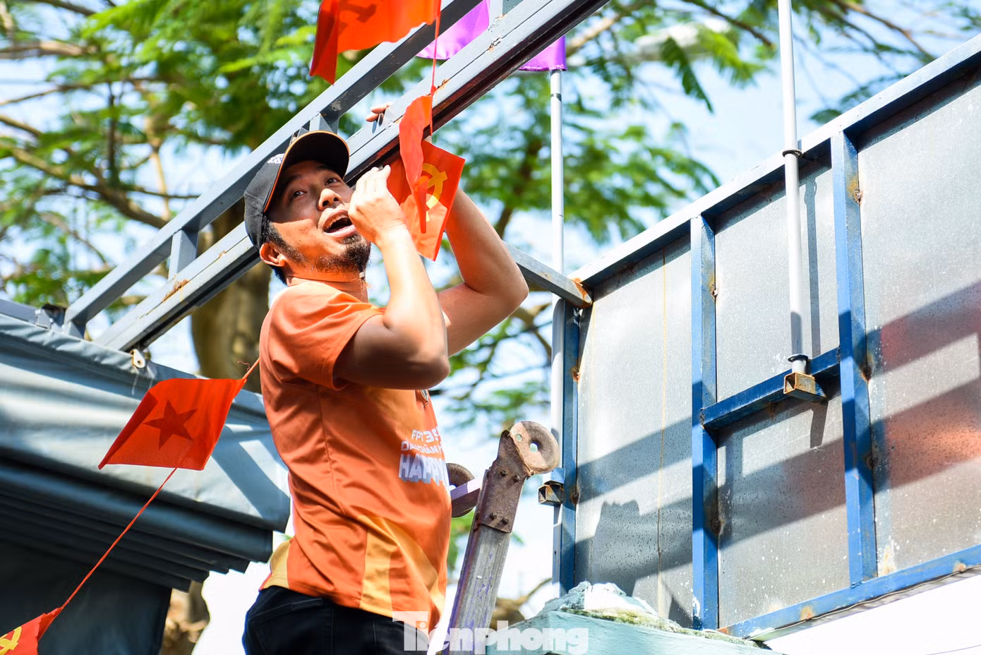 tp-ban-tre-mang-tet-23.jpg