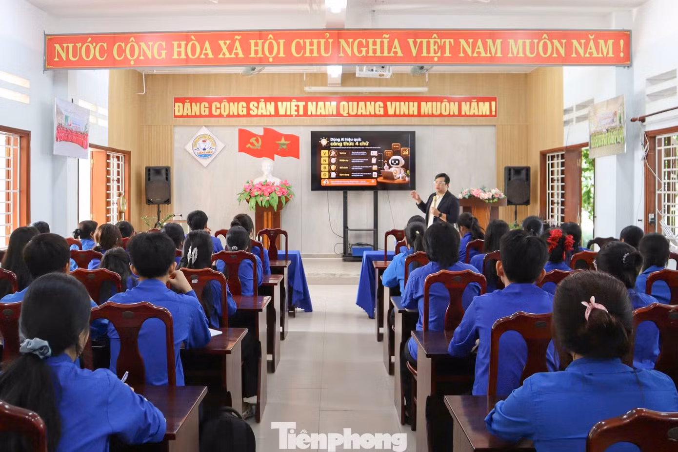 tp-da-nang-chien-dich-hoa-phuong-do-2.jpg