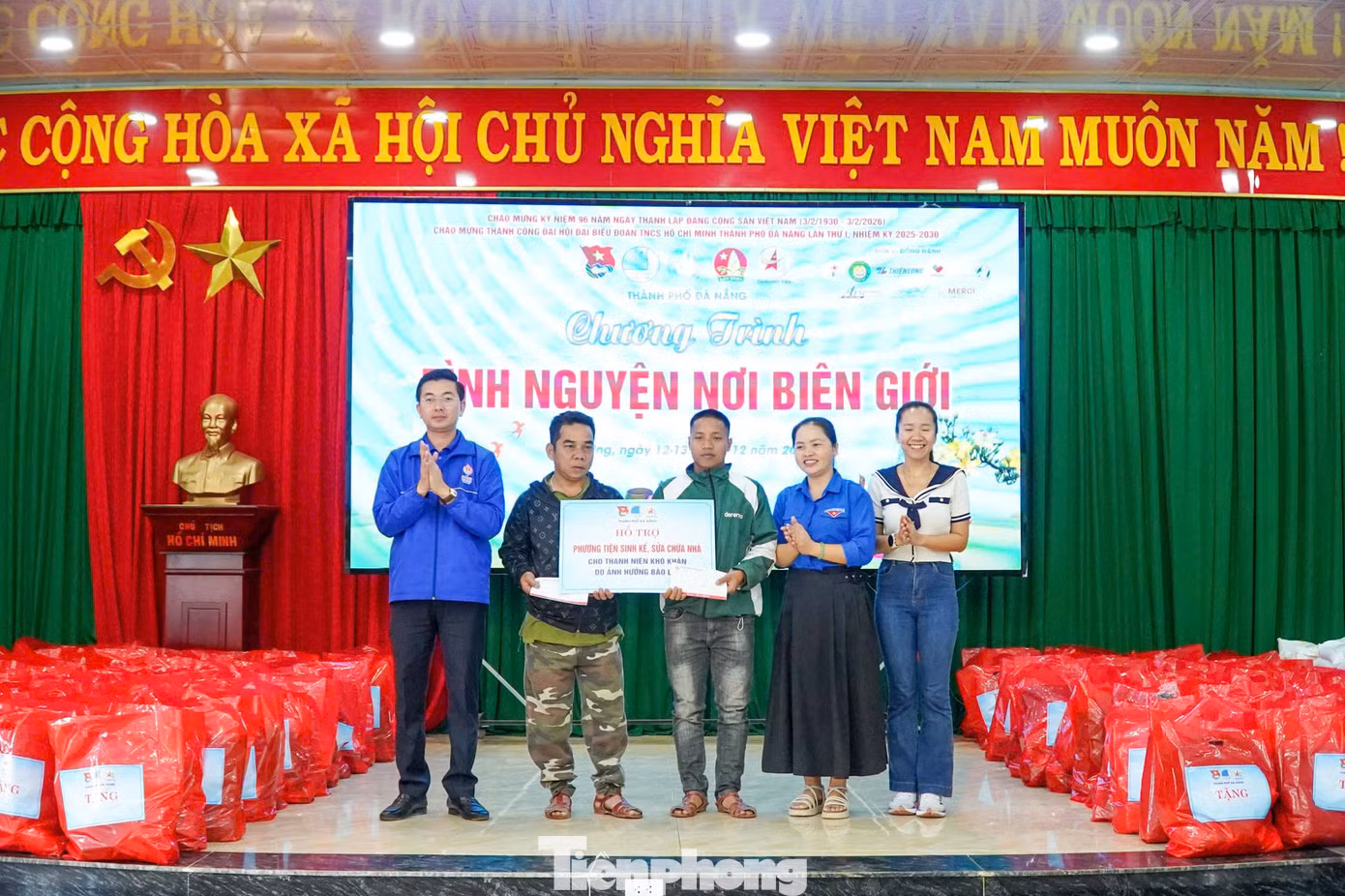 tp-tinh-nguyen-mua-dong-4.jpg