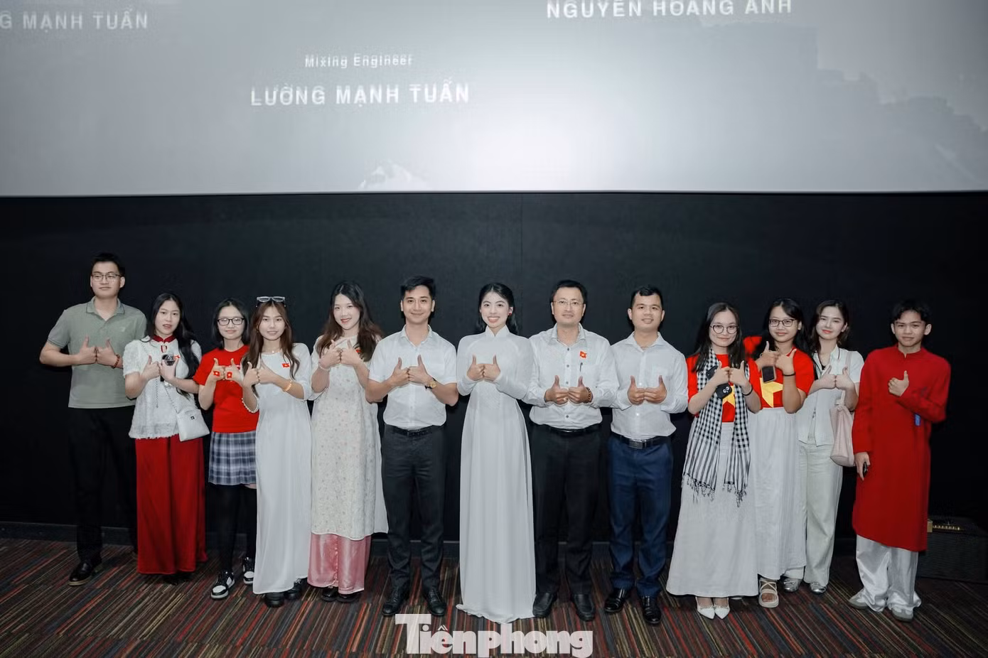 tp-xem-phim-mua-do-2.jpg